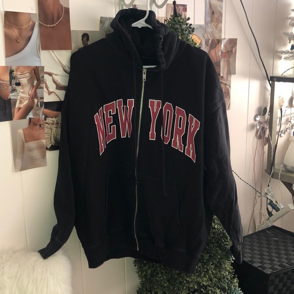 Brandy Melville Jackets & Blazers - brandy melville new york christy